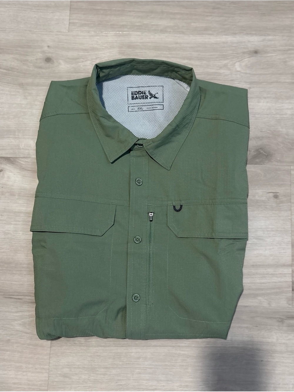 NWT Eddie Bauer Men's Olive Green Button-Front Tech Shirt. Sz XXL UPF 50